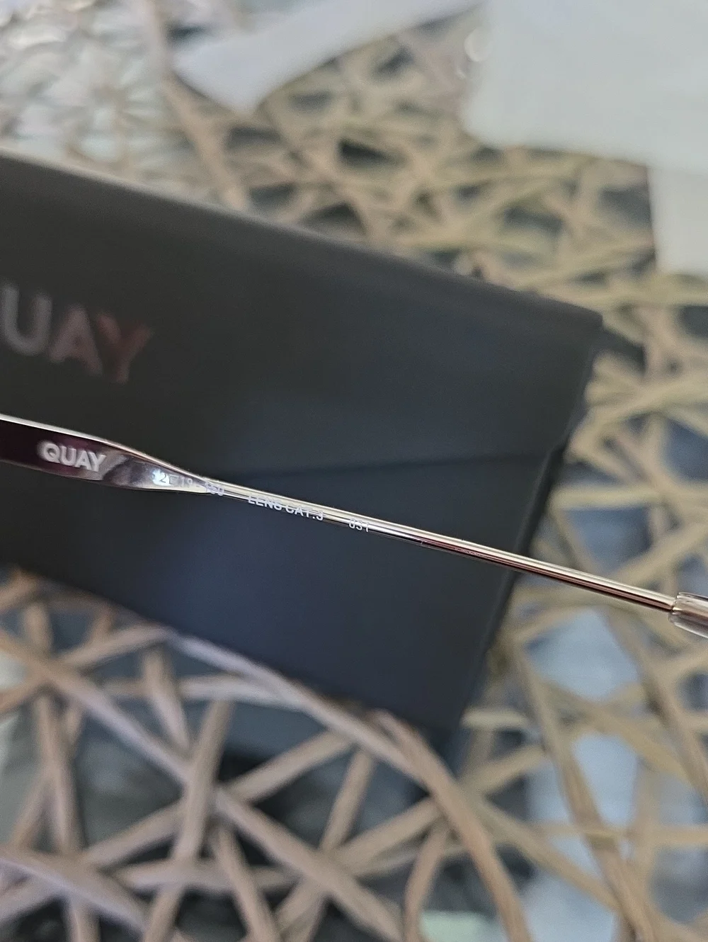 Quay Getaway Australia Silver Metal Frame Sunglasses